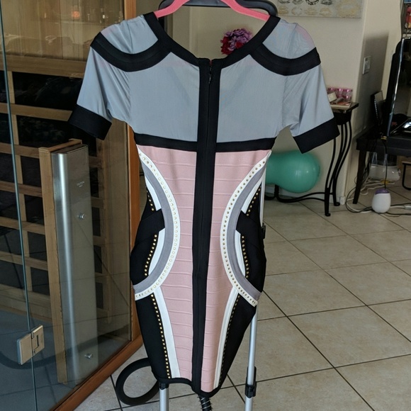 Dress - Picture 2 of 5